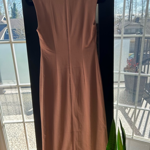 Taupe Oak + Fort Dress - Picture 3 of 4